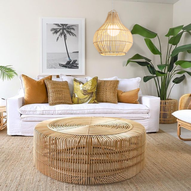 Dari Rattan Pendant Light