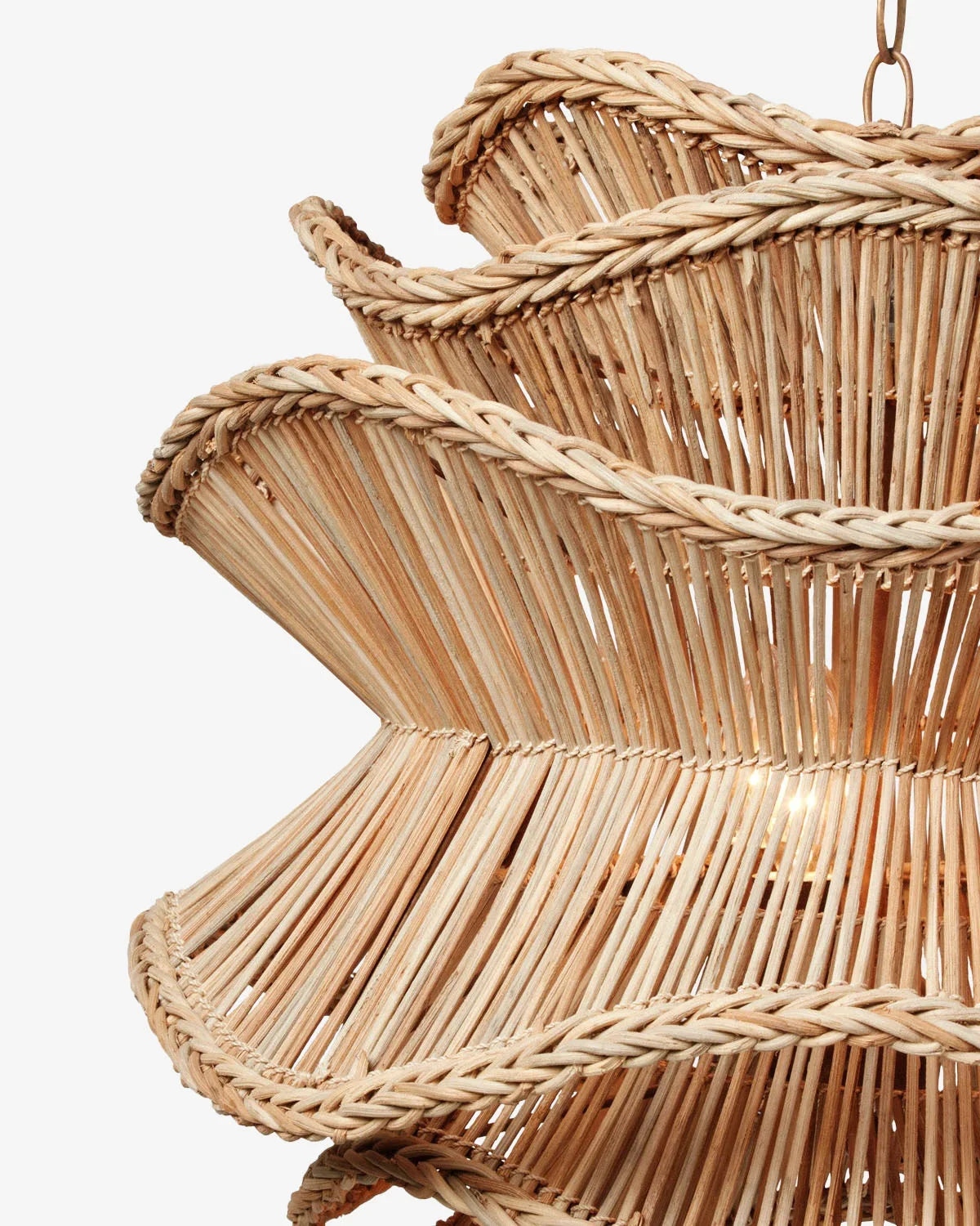 Alondra Rattan Wave Pendant Light – 5 Bulbs – Wavy Shade