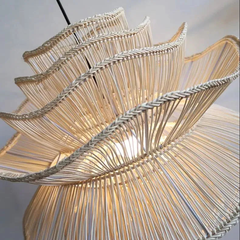 Alondra Rattan Wave Pendant Light – 5 Bulbs – Wavy Shade